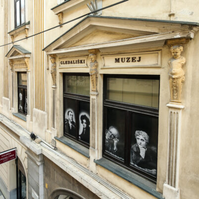 Slovenian Theatre Institute, entrance to the building